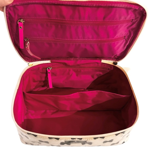 KATE SPADE VINYL COSMETIC TRAVEL CASE - Picture 4 of 14